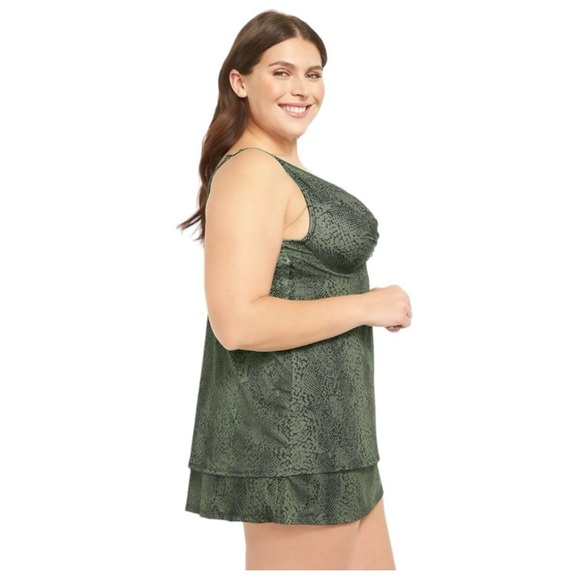 Lane Bryant / Cacique - Sz 44H Relaxed Fit Underwire Tankini Top - Picture 4 of 5